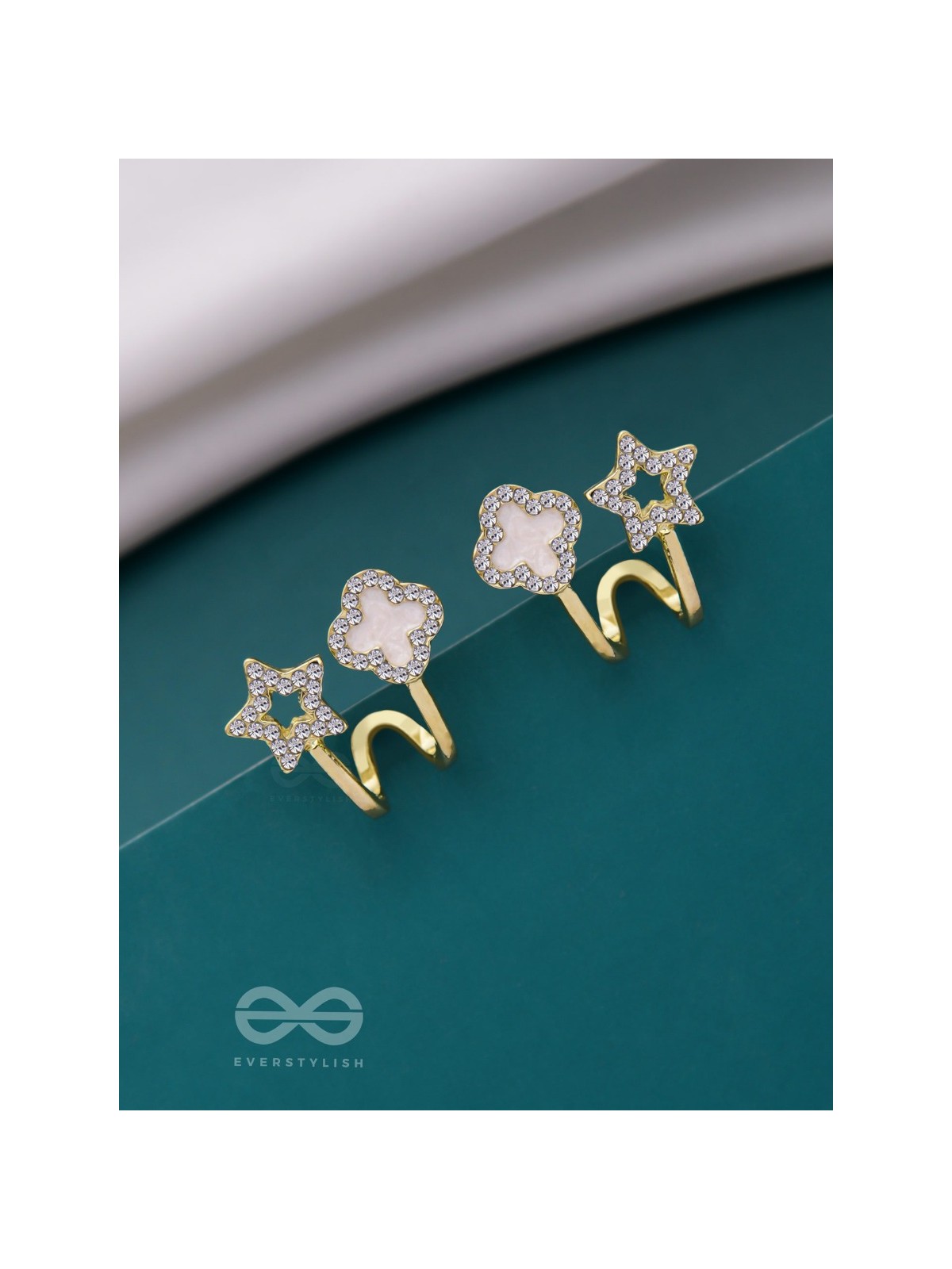 MAKE A WISH - STUD EARRINGS (WHITE)