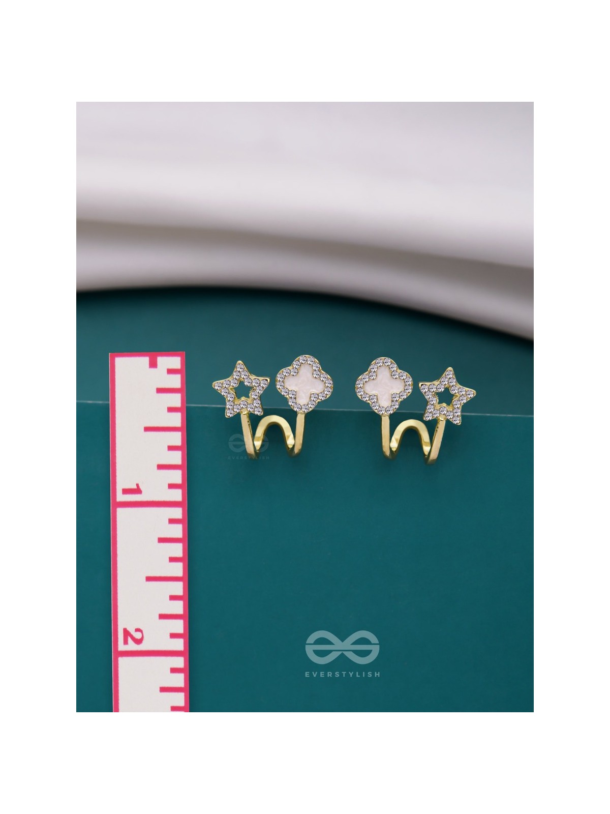 MAKE A WISH - STUD EARRINGS (WHITE)