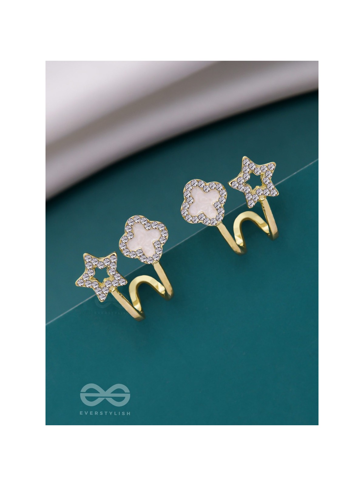 MAKE A WISH - STUD EARRINGS (WHITE)