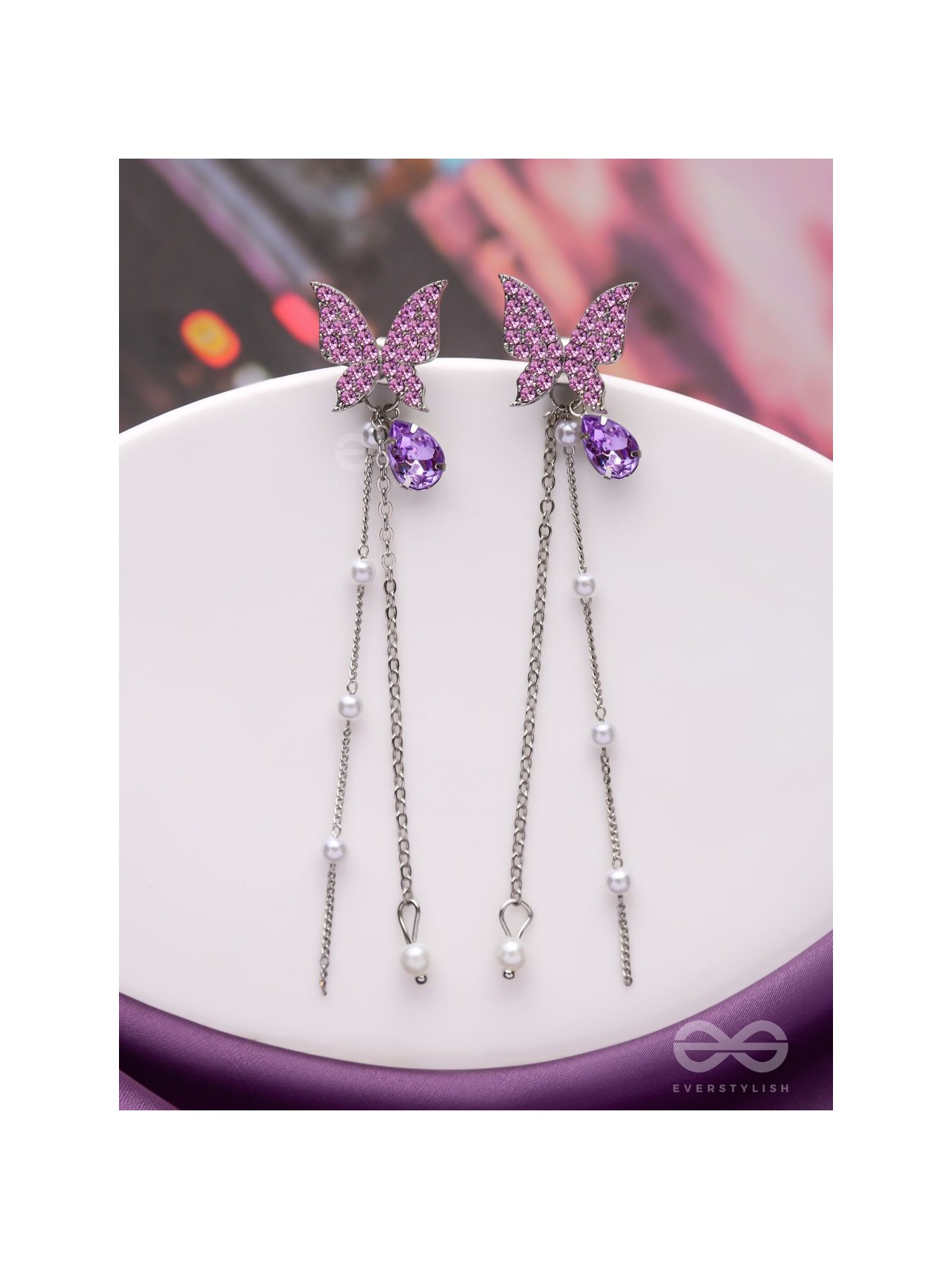 A PURPLE MIRACLE - SILVER PEARL EAR JACKETS