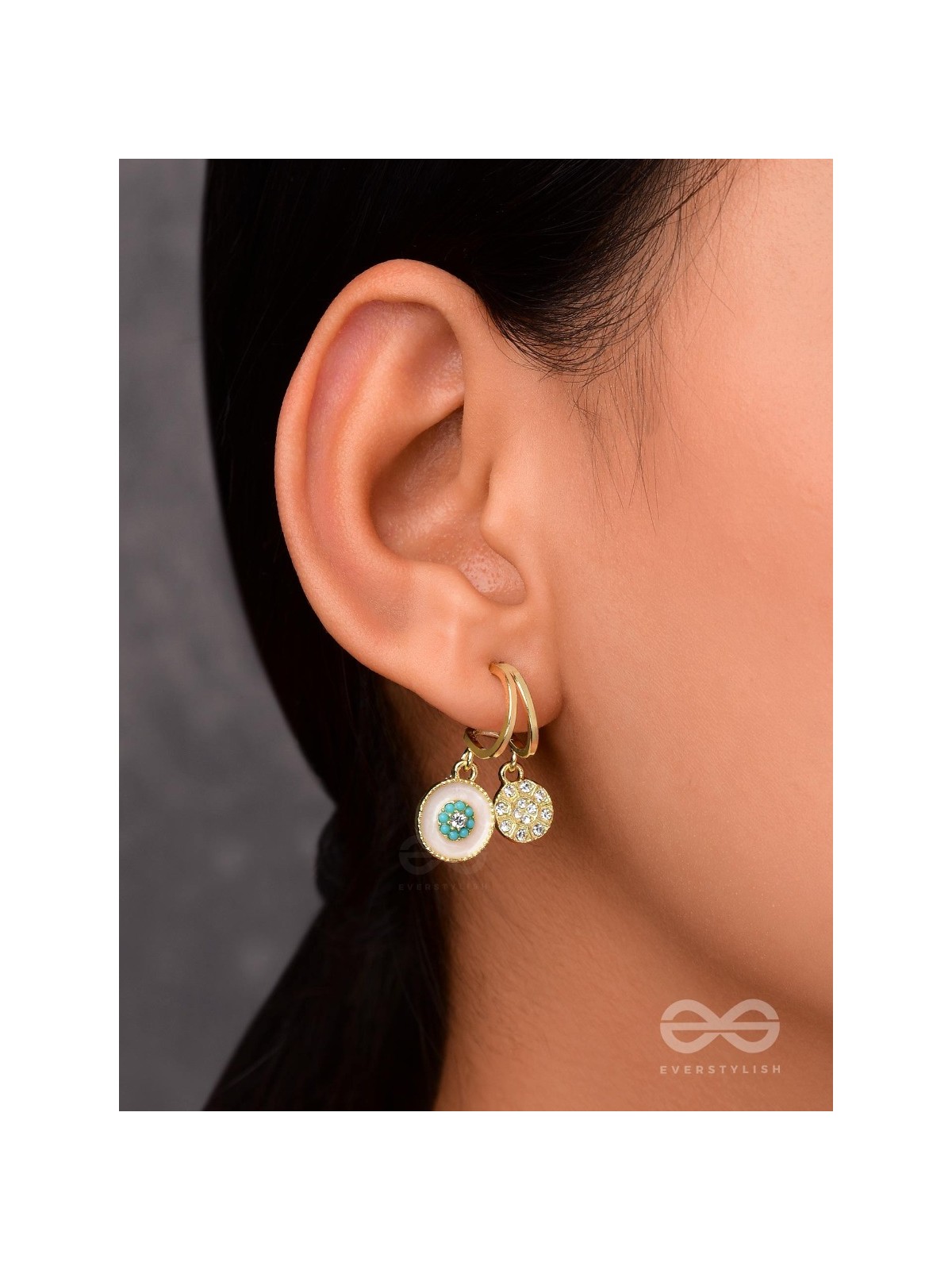 BLOOMING IT AWAY - GOLDEN DROP EARRINGS