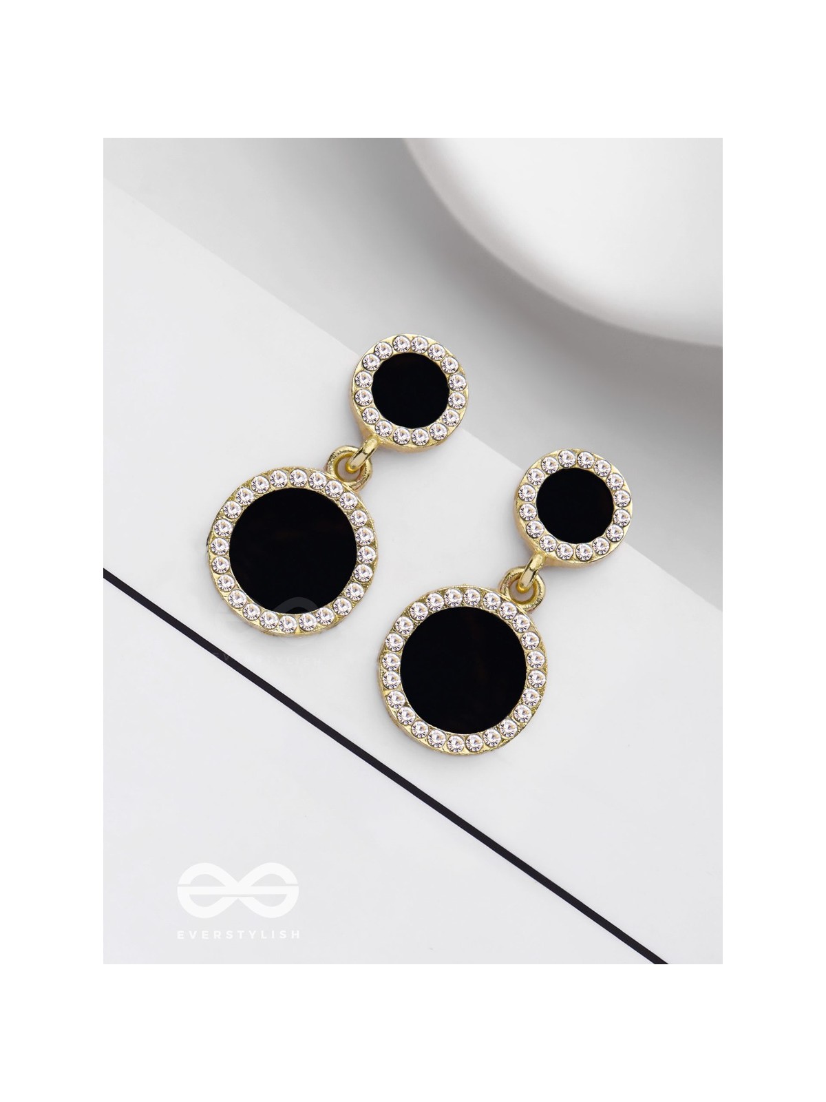 MIDNIGHT ENCHANTMENT - GOLDEN AND BLACK DROP EARRINGS