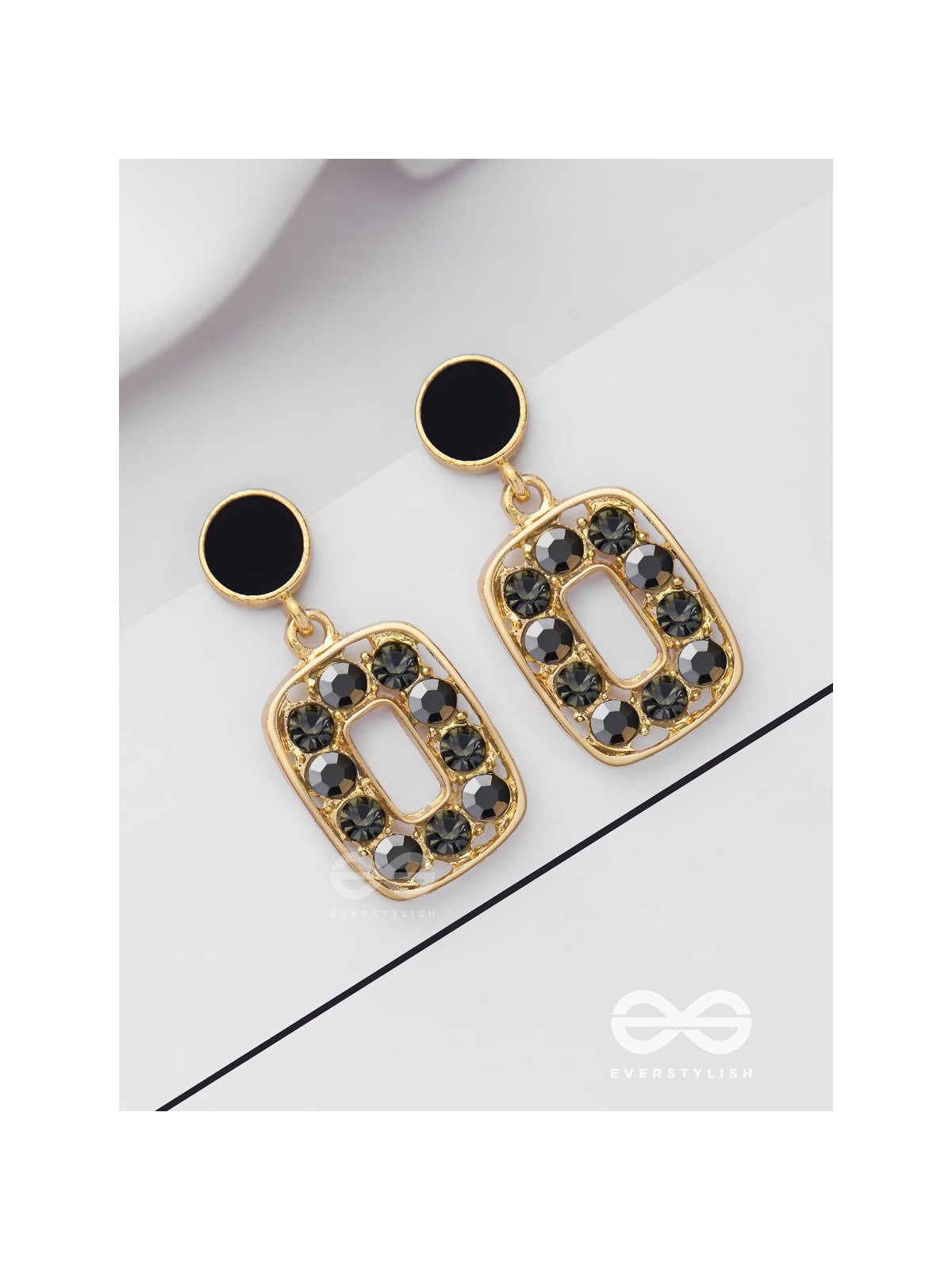 BLACKSMITH CRYSTALS - GOLDEN DROP EARRINGS