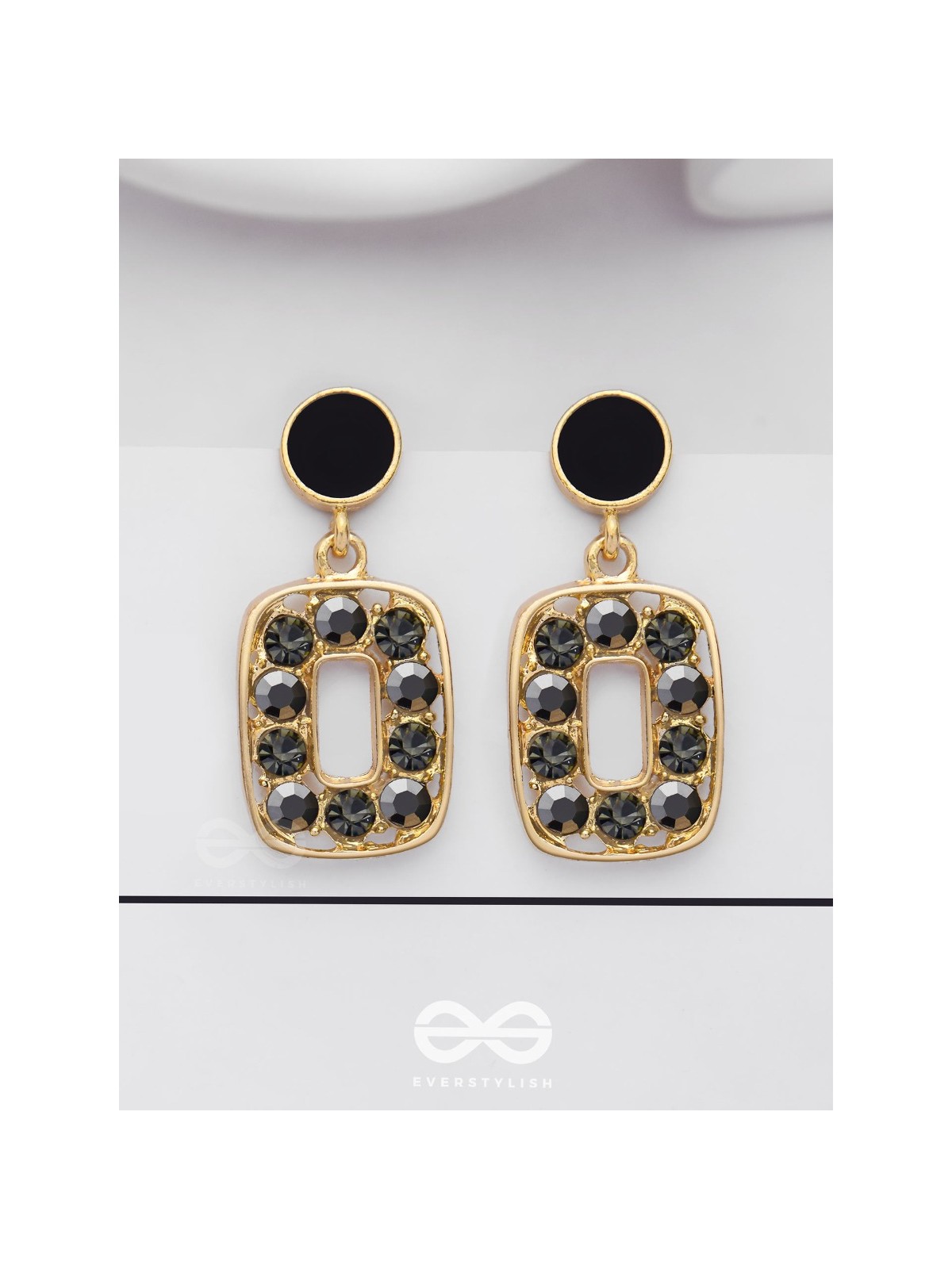 BLACKSMITH CRYSTALS - GOLDEN DROP EARRINGS