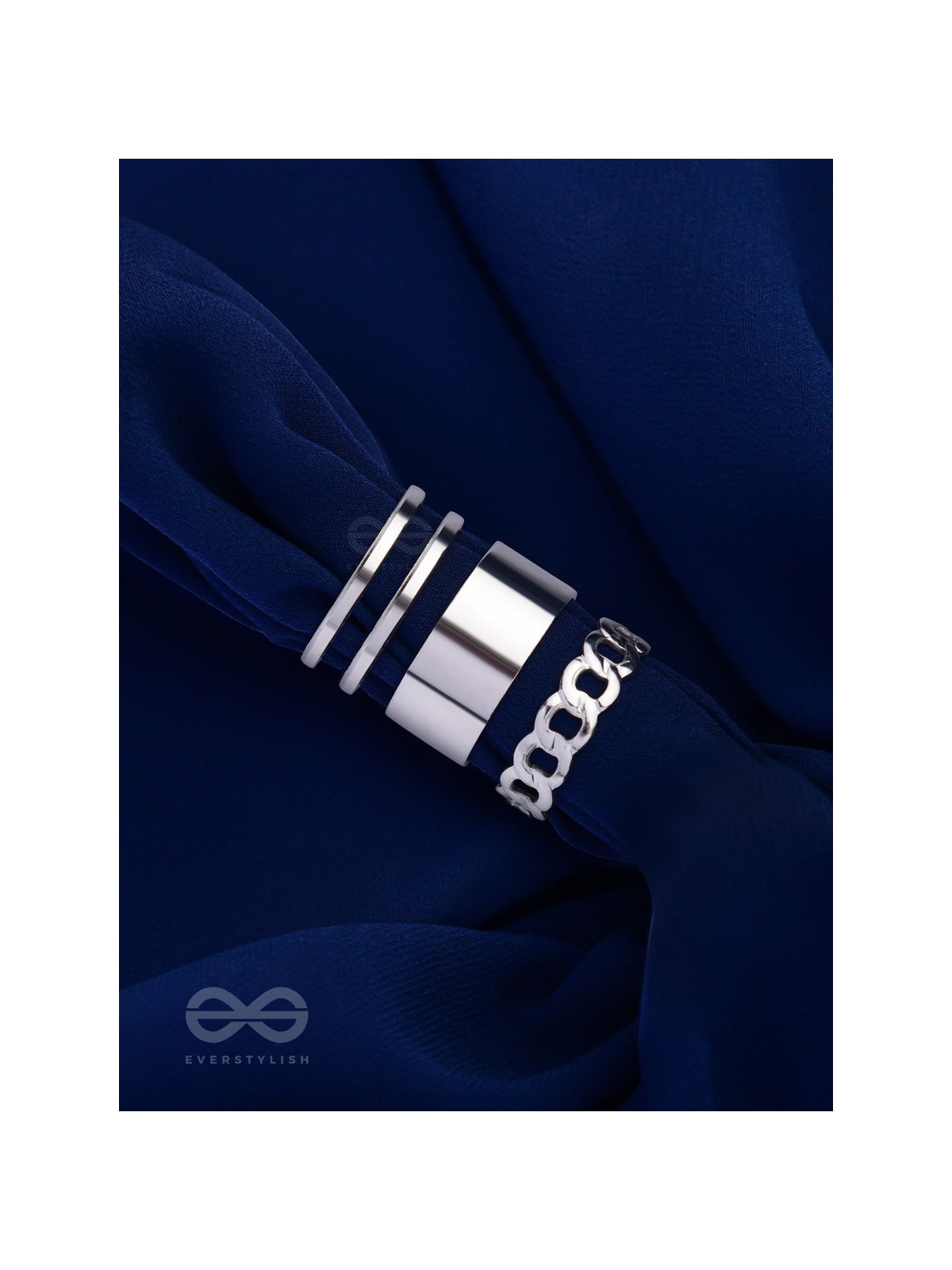 BANDS N CHAINS- SET OF 3 ADJUSTABLE SILVER RINGS