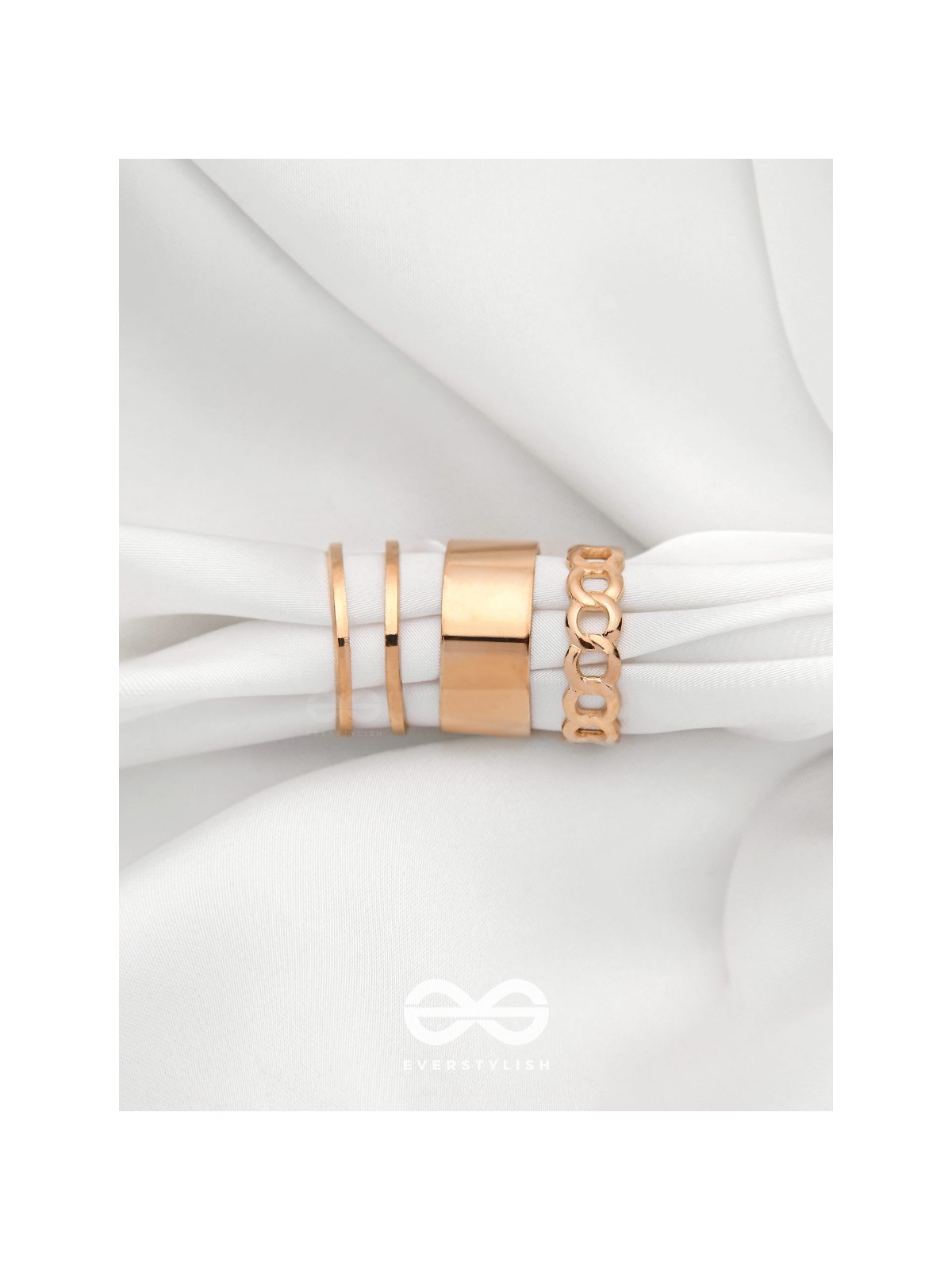 BANDS N CHAINS- SET OF 3 ADJUSTABLE GOLDEN RINGS