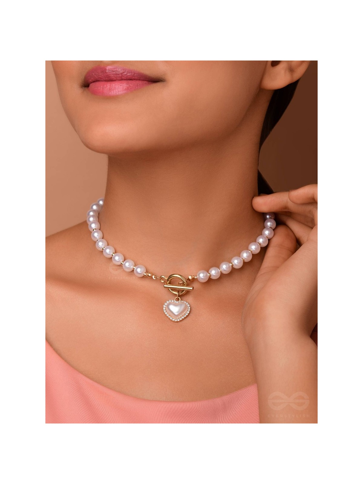 A LOVE AFFAIR - GOLDEN PEARL NECKPIECE