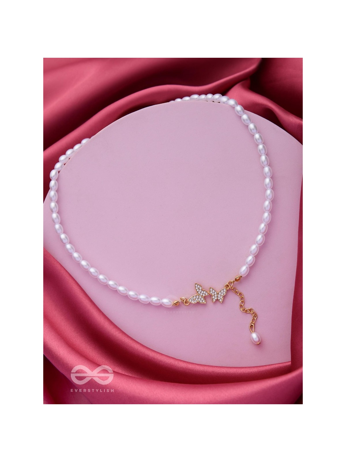 TWO TINY AVIATORS - GOLDEN PEARL NECKPIECE