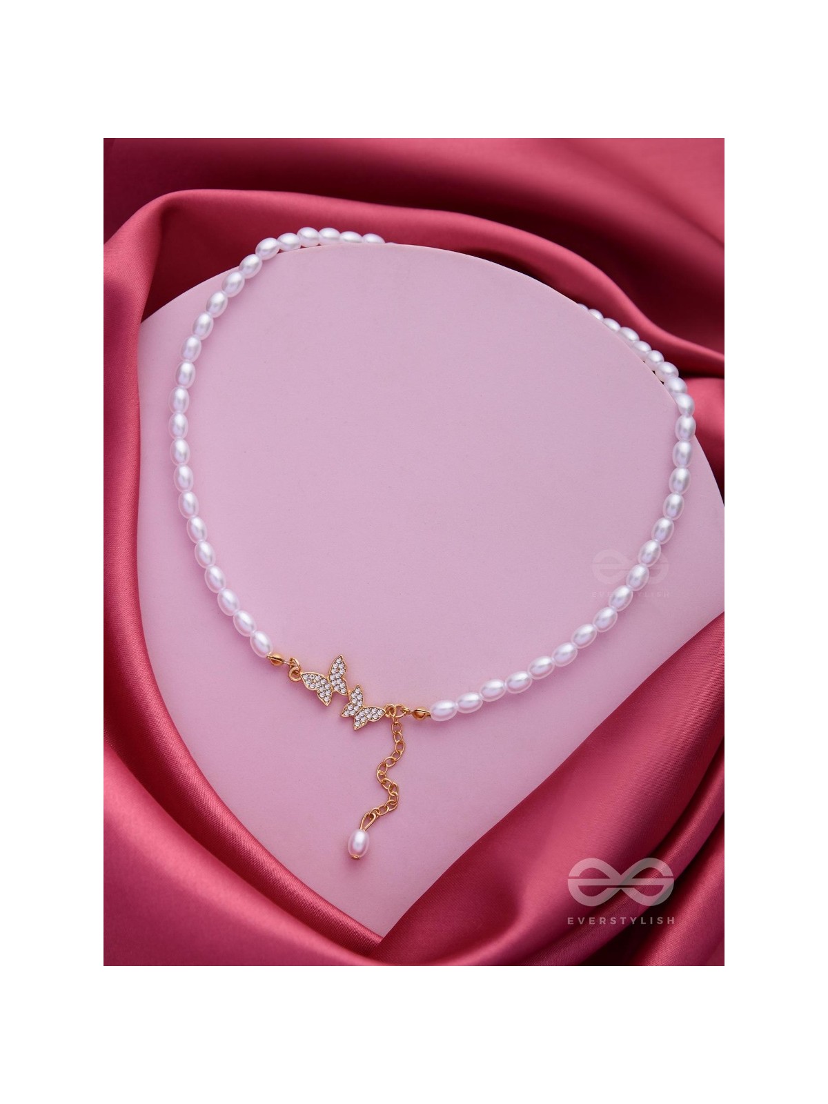 TWO TINY AVIATORS - GOLDEN PEARL NECKPIECE