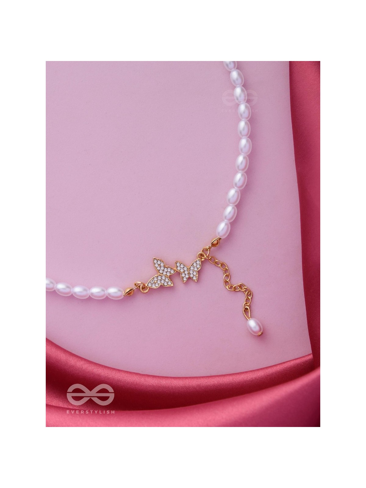 TWO TINY AVIATORS - GOLDEN PEARL NECKPIECE