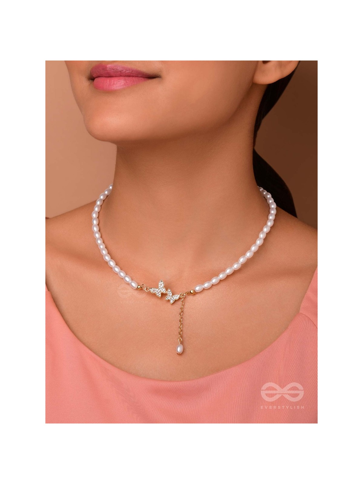 TWO TINY AVIATORS - GOLDEN PEARL NECKPIECE