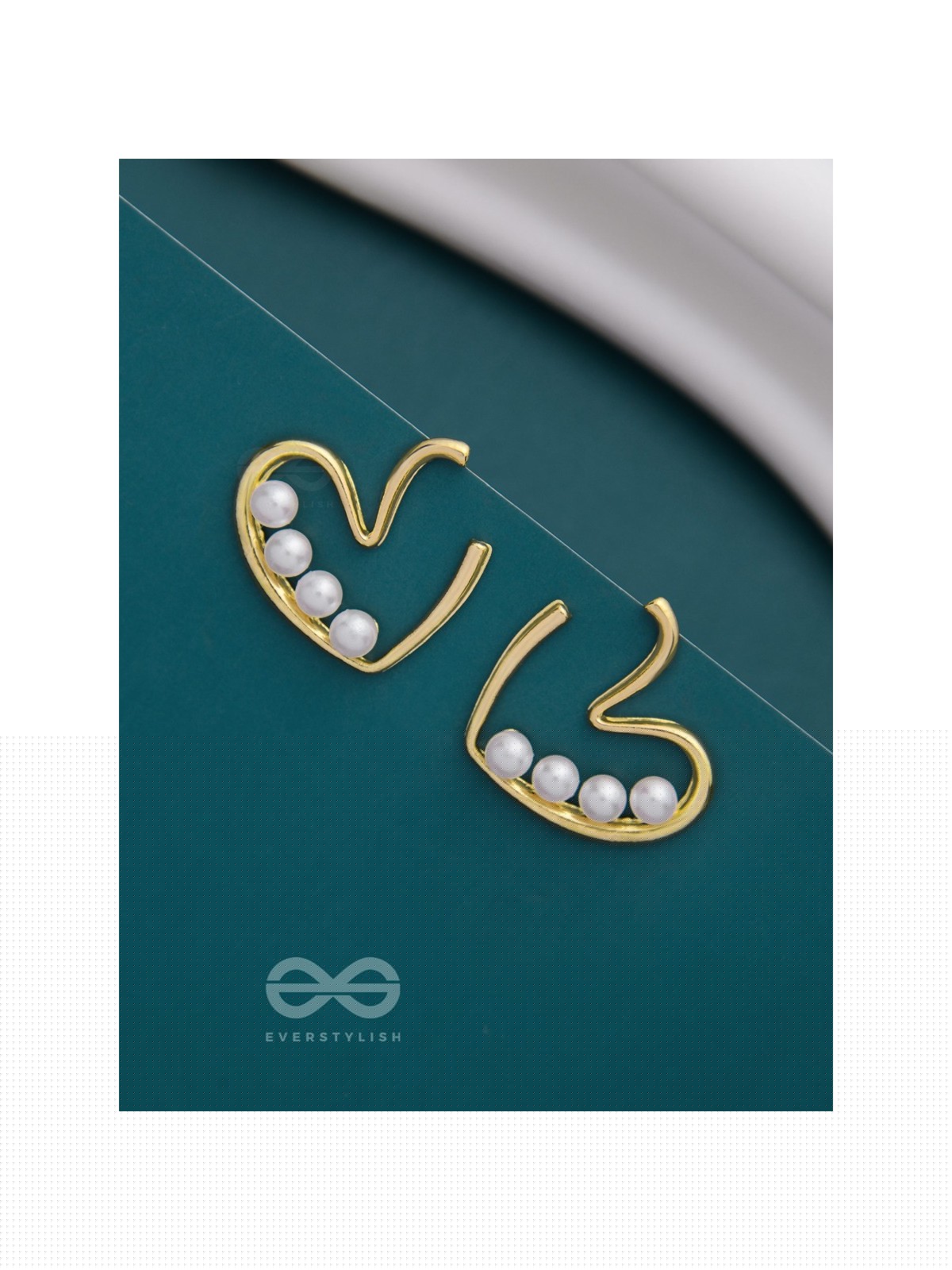 LOVE YOU STILL - GOLDEN PEARL STUDS