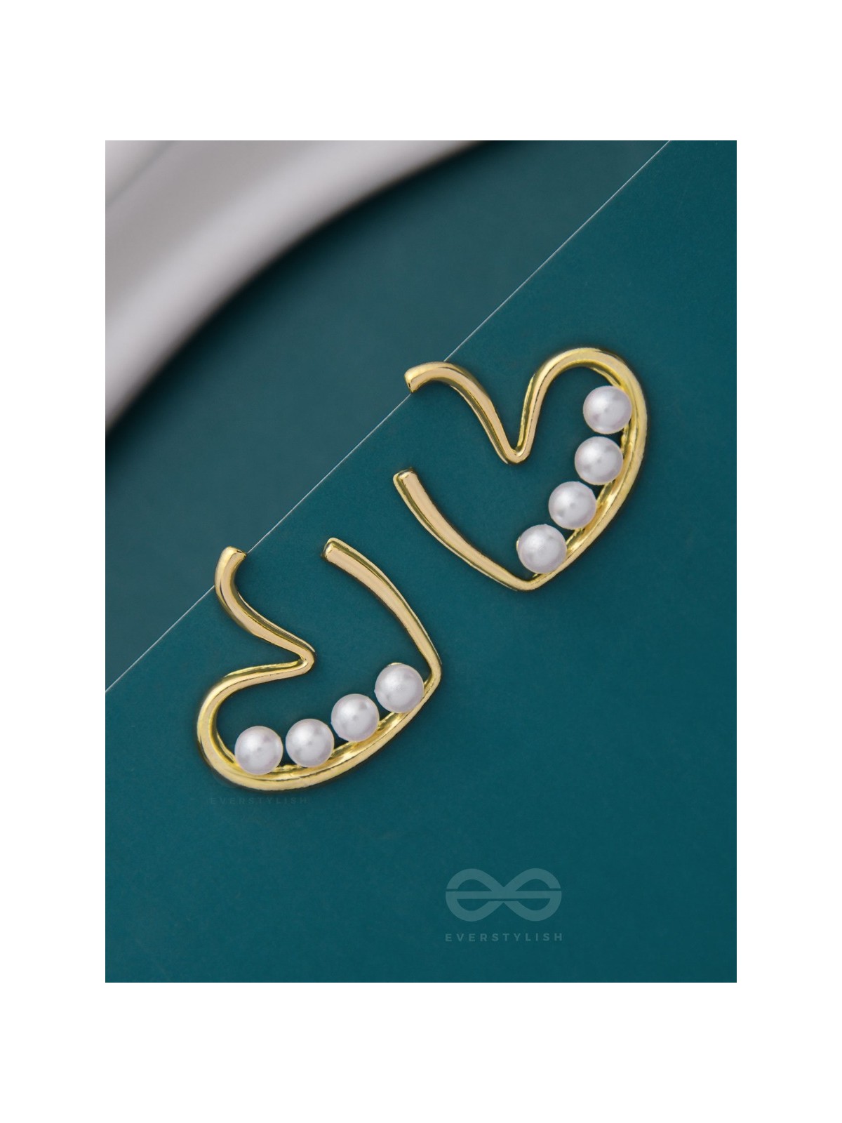 LOVE YOU STILL - GOLDEN PEARL STUDS