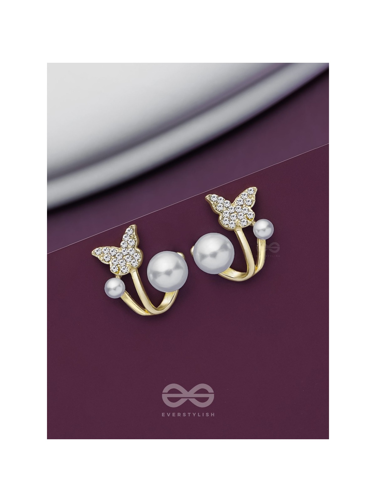 BLOOM-TASTIC BUTTERFLIES - GOLDEN PEARL STUDS