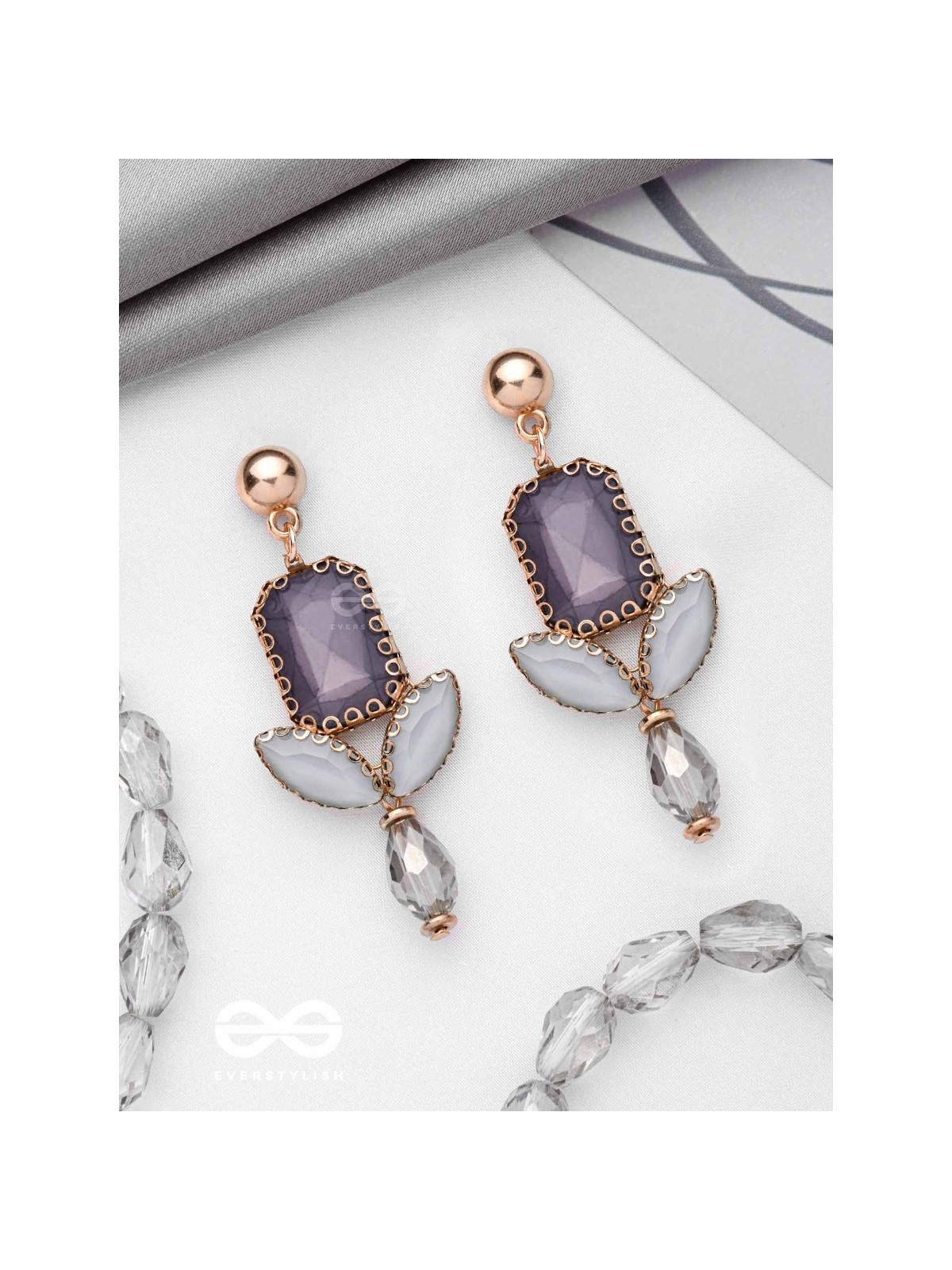 THE WHISPERED SKIES- STATEMENT DROP EARRINGS