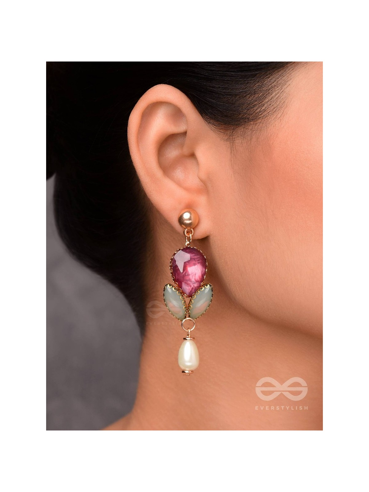 THE MAJESTIC PLUM - STATEMENT DROP EARRINGS