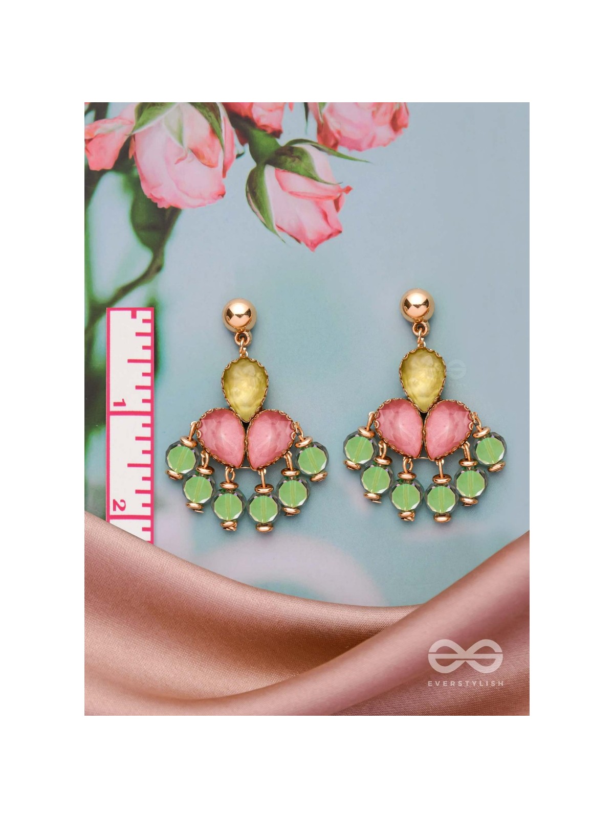 THE CHARMING ROSETTES - GOLDEN EMBELLISHED EARRINGS