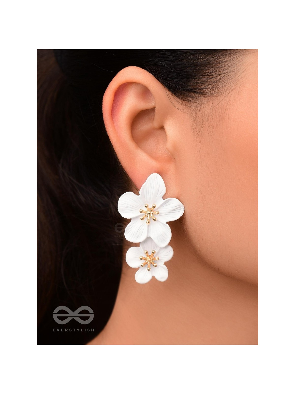 Paired Periwinkles- Statement Acrylic Earrings (Daisy White)