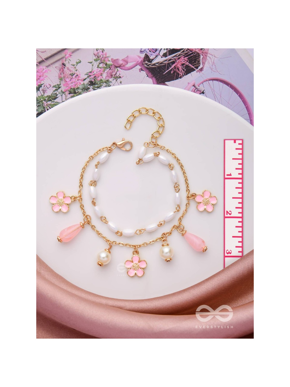 THE FLOWERING PARADISE - CASUAL MULTILAYERED BRACELET