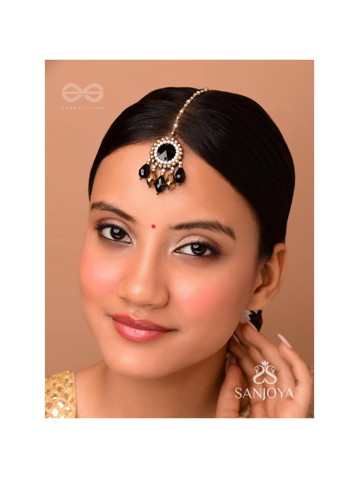 Angika - A Dramatic Sentiment - Stone, Beads And Glass Drops Hand Embroidered Maangtika