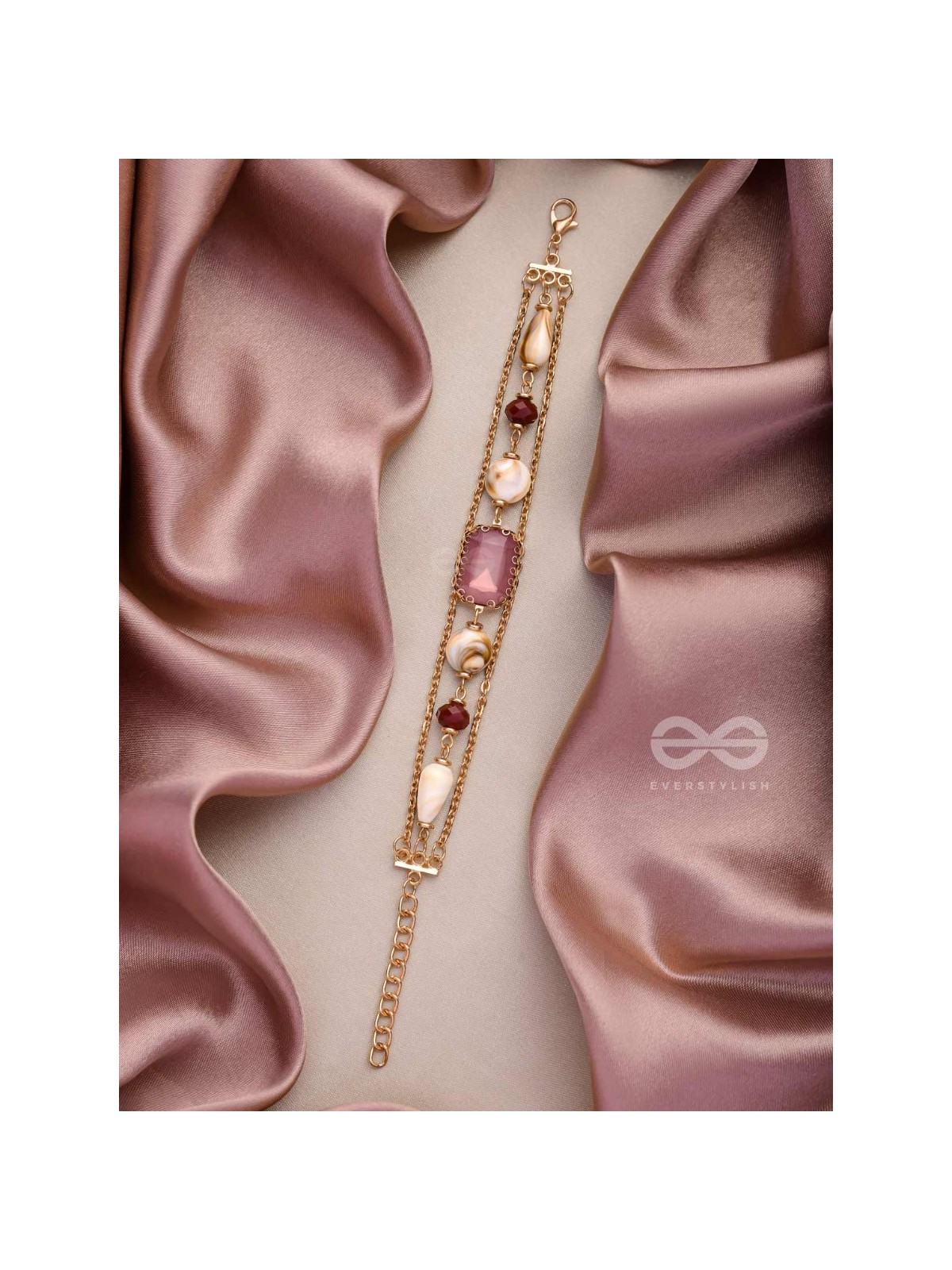 THE CORAL COVE - CASUAL MULTILAYERED BRACELET