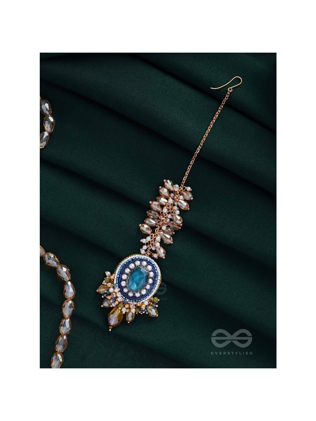 PARIBA - A ROYAL PRESENT - STONE AND BEADS EMBROIDERED MAANGTIKA