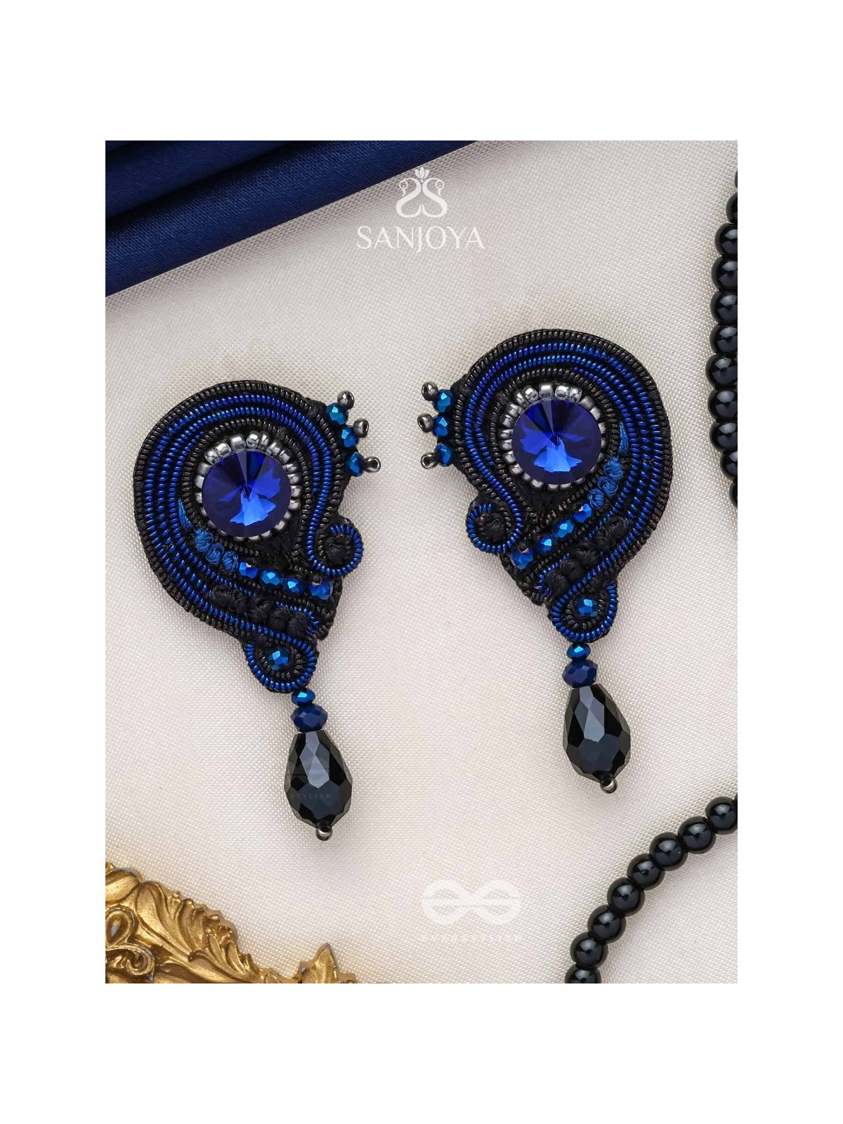 ULLAMBHA - THE GRACEFUL CASCADE - BEADS, STONE AND GLASS DROP EMBROIDERED EARRINGS