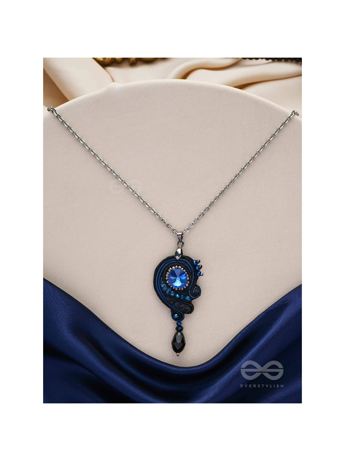 AALINDI - BLISS OF PEACE -BEADS AND SEQUINS EMBROIDERED NECKPIECE