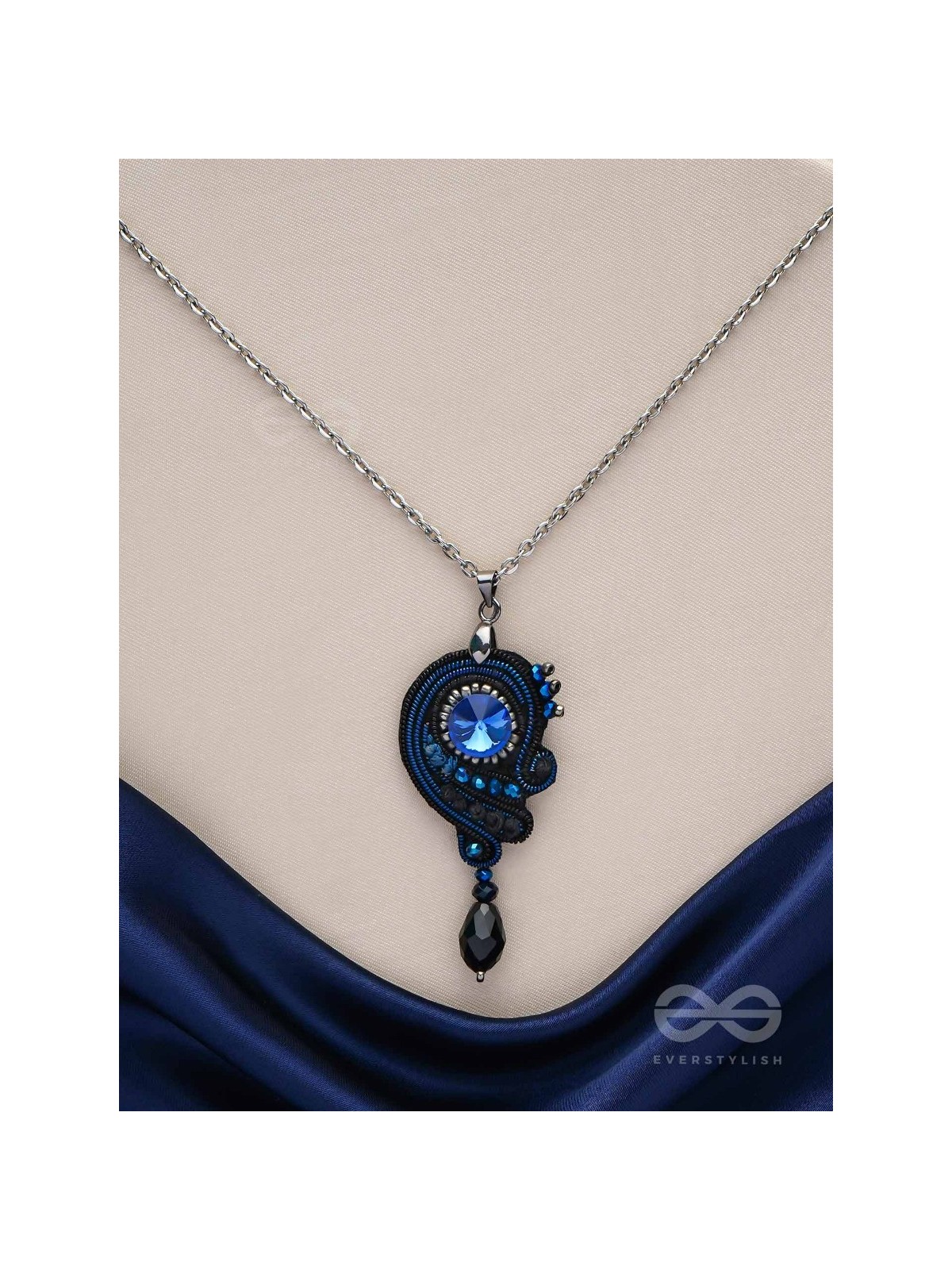 AALINDI - BLISS OF PEACE -BEADS AND SEQUINS EMBROIDERED NECKPIECE