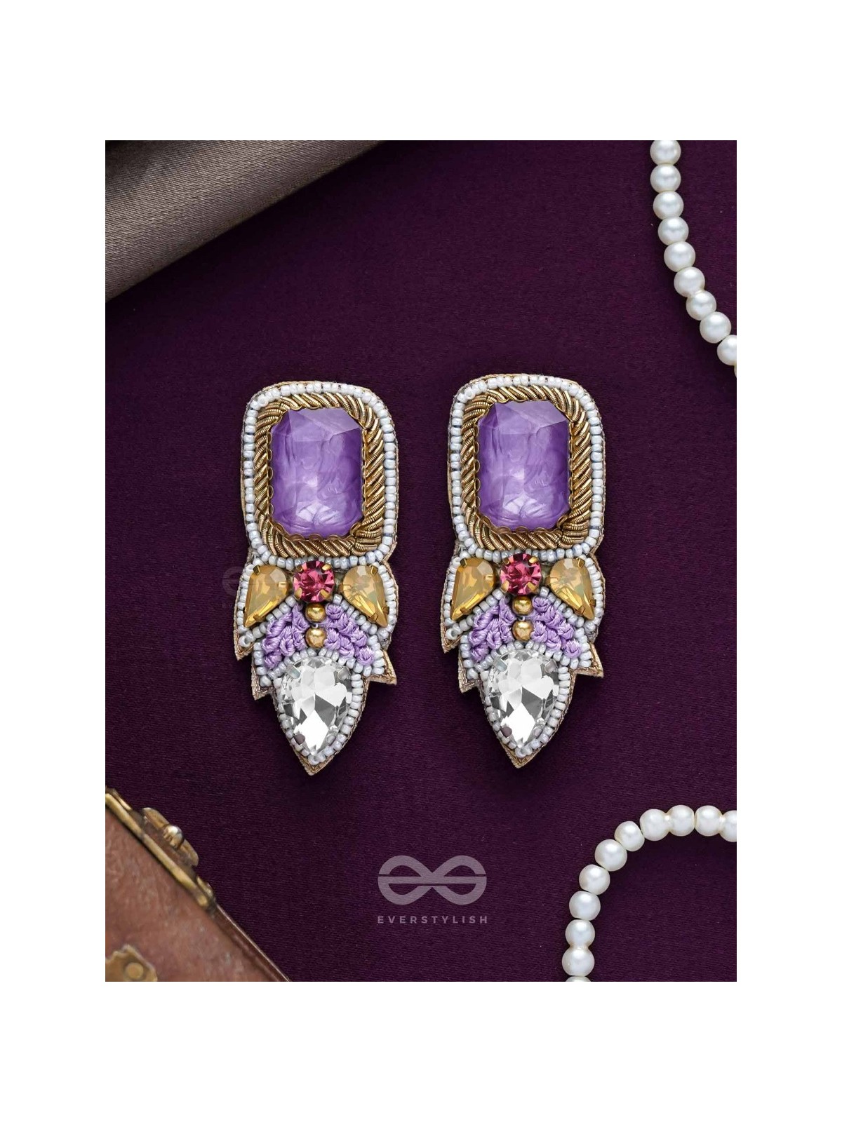 VIYATI - THE DEVIANT UNIQUENESS - STONES AND BEADS EMBROIDERED EARRINGS