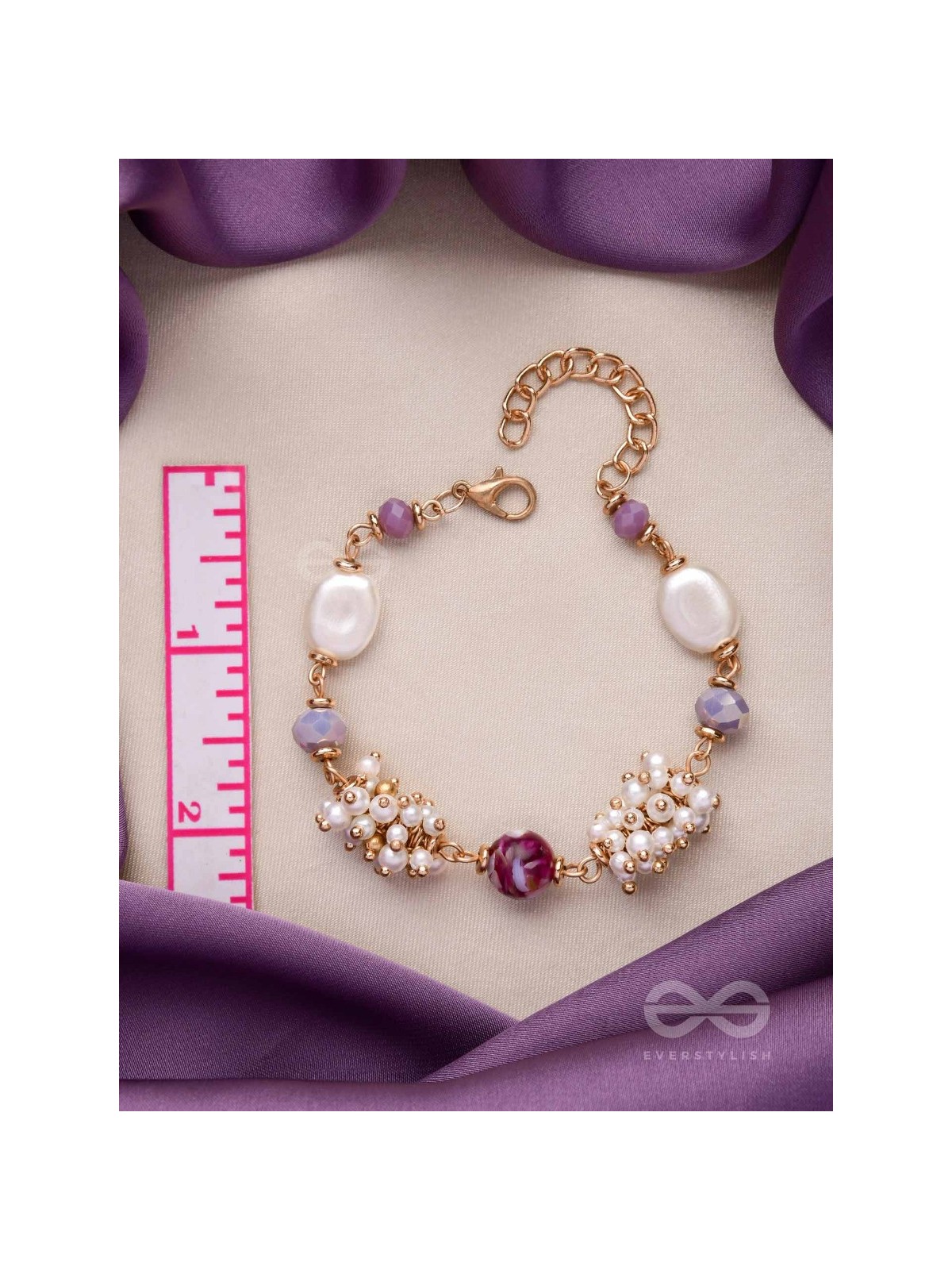 A MAUVE MOON - CLASSY BEADED BRACELET