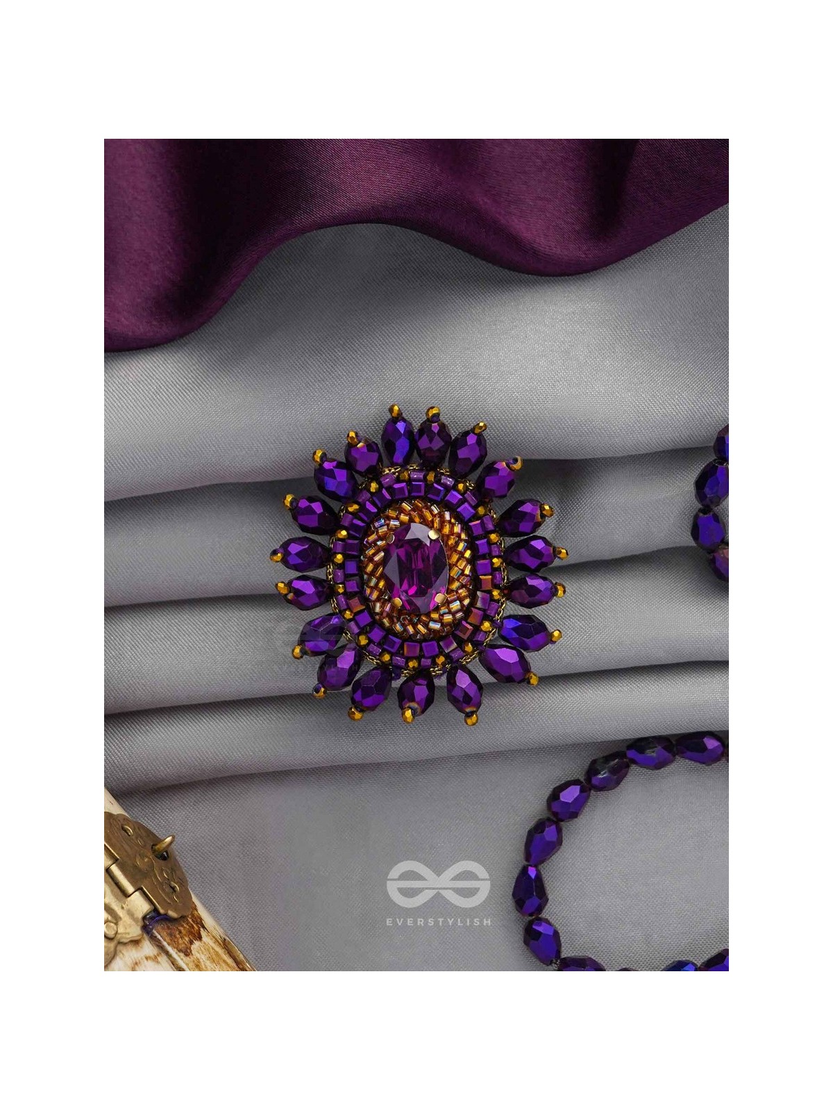 UDYOTINI - TWINKLING RADIANCE - STONE, BEADS AND GLASS DROPS EMBROIDERED RING (PURPLE)