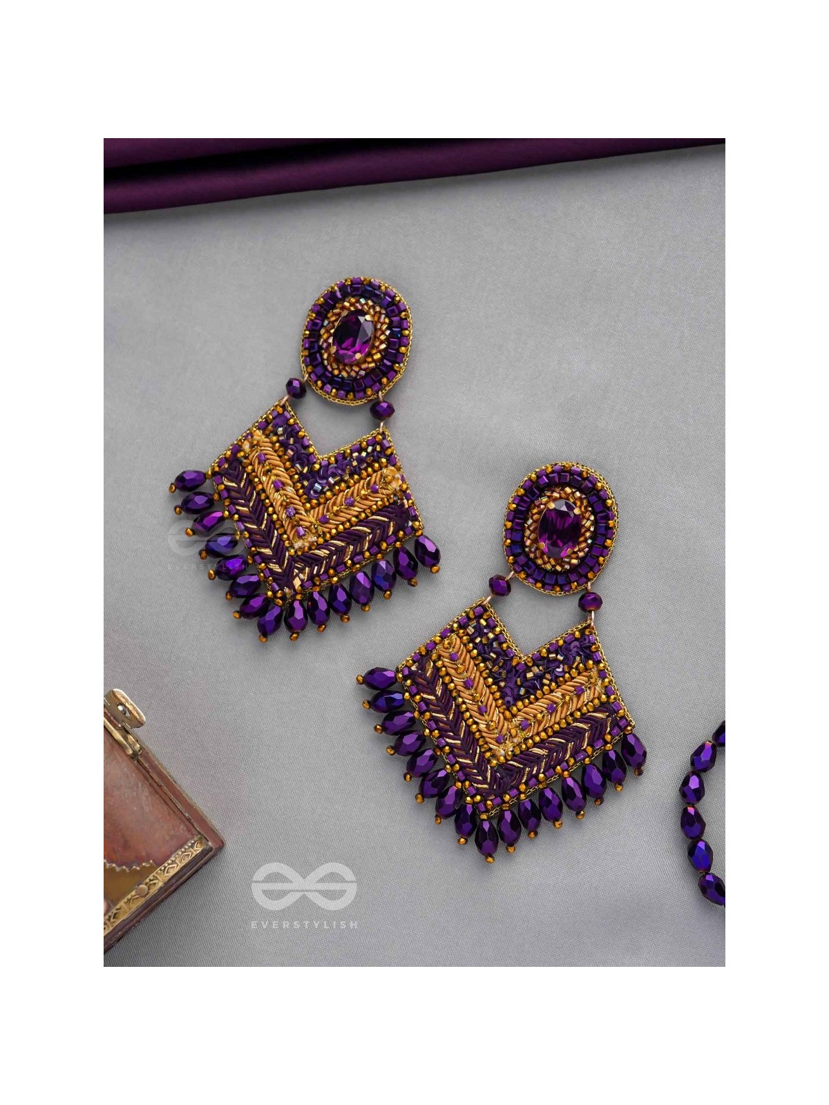 RATRIRAJA - THE DARK RADIANCE - STONE, GLASS DROP AND CUT DANA EMBROIDERED EARRINGS