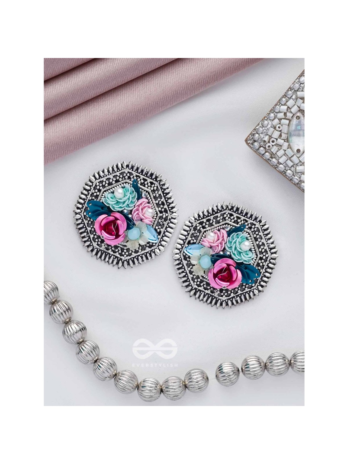 UDYANAKALA - GARDEN OF ART - SEQUINS AND PEARLS EMBROIDERED AND OXIDISED STUD EARRINGS