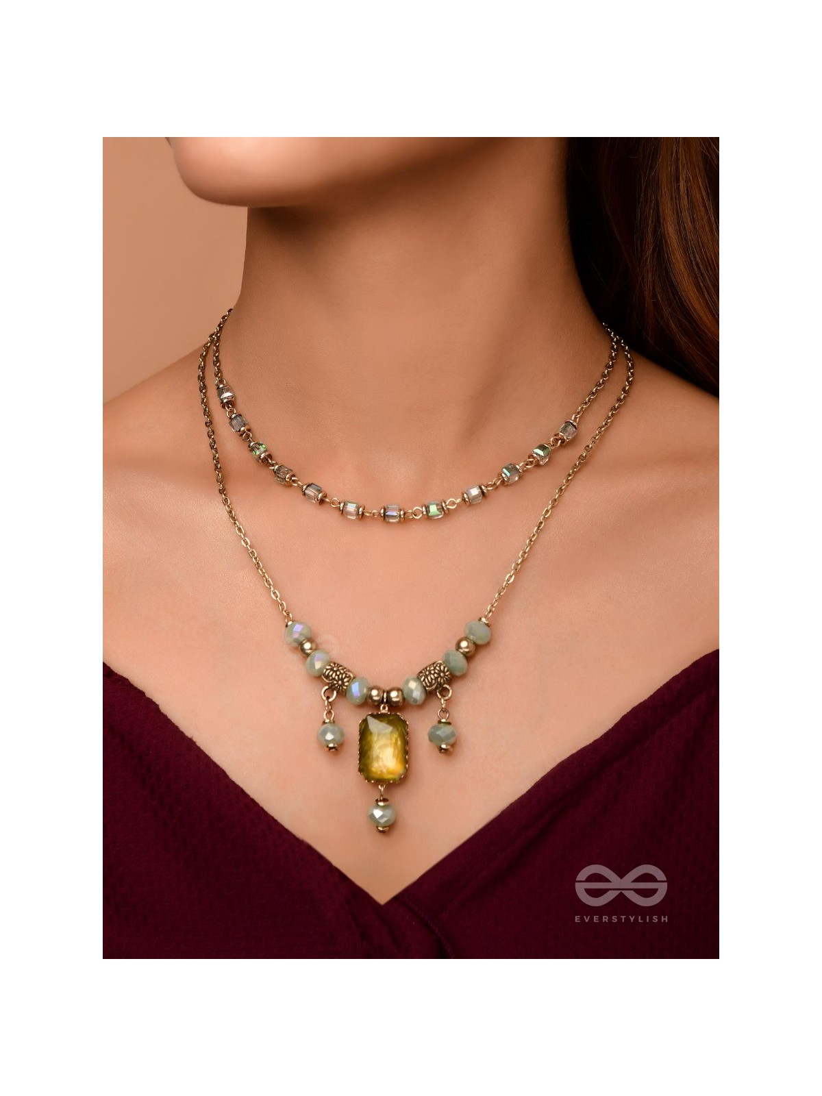 THE SMOKEY FOREST - STATEMENT MULTILAYERED NECKPIECE