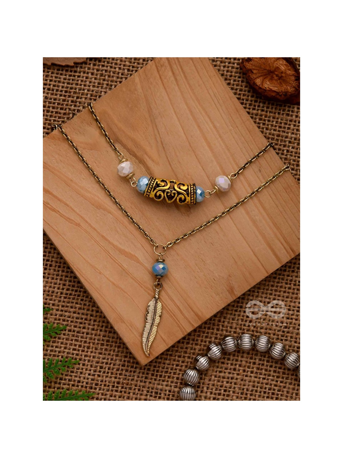 THE ANCIENT TREASURES - CASUAL MULTILAYERED NECKPIECE