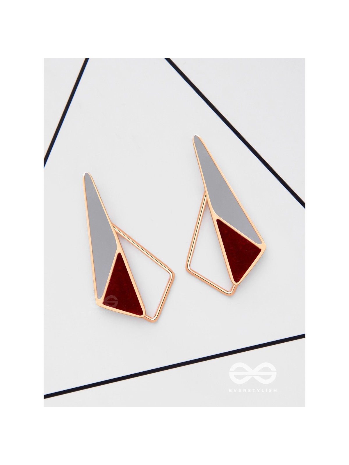 SLEEK SCARLET SHADOWS - CASUAL ENAMELED EARRINGS