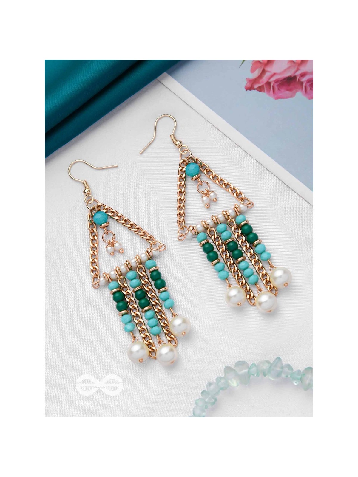 THE DRIZZLE DAZZLE - CASUAL DROP EARRINGS