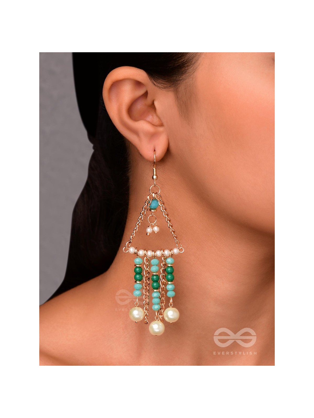 THE DRIZZLE DAZZLE - CASUAL DROP EARRINGS