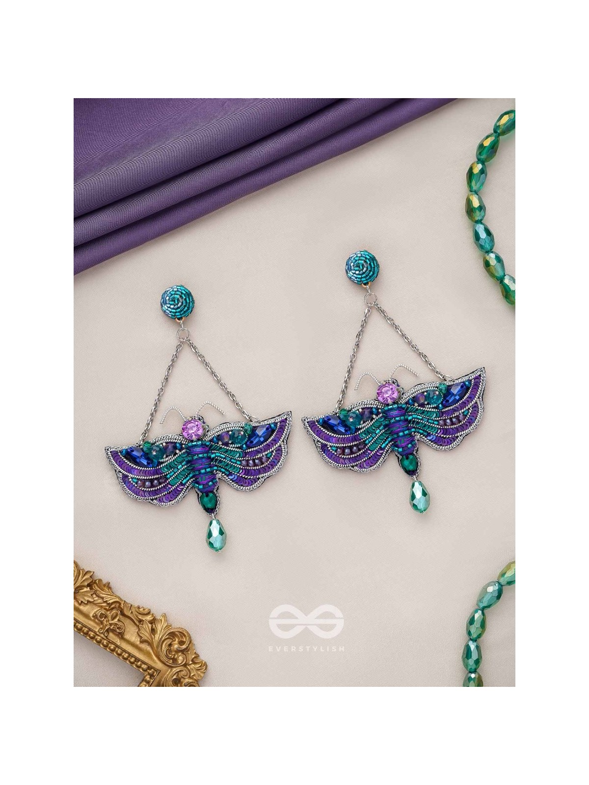 MAINAKA - THE MAGNIFICENT WINGS - SEQUINS, STONES AND BEADS EMBROIDERED EARRINGS