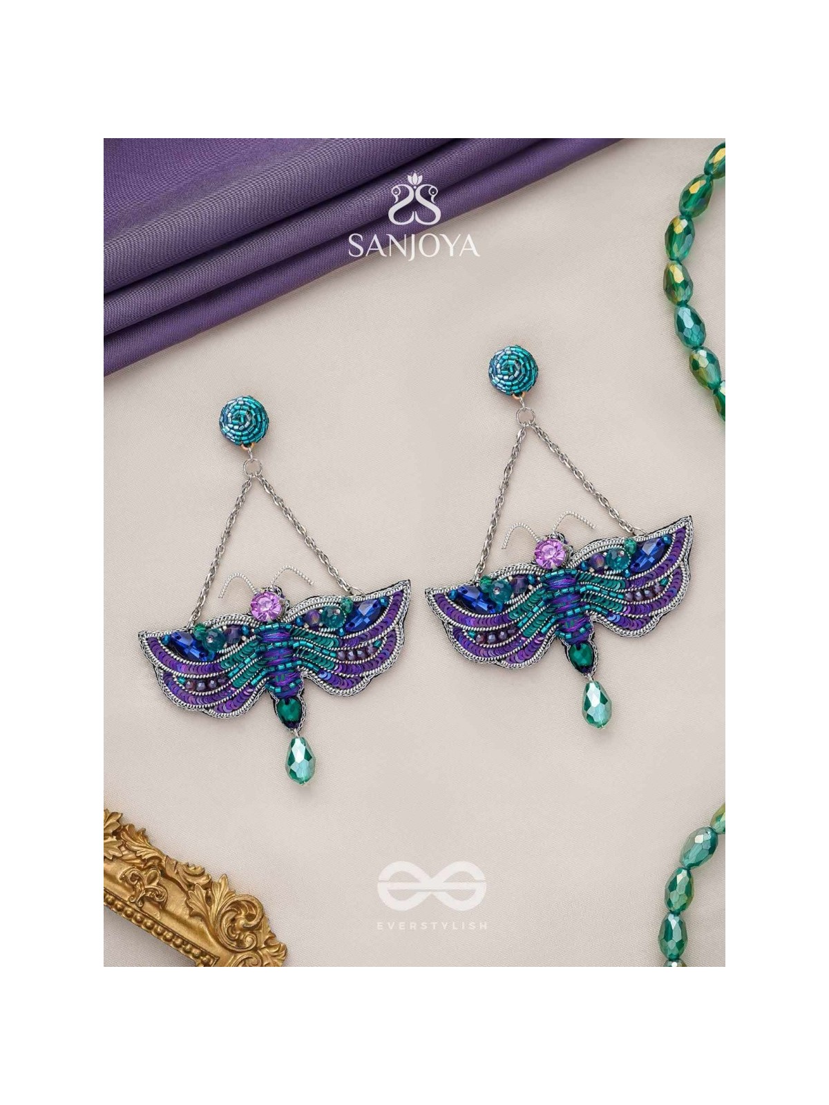 MAINAKA - THE MAGNIFICENT WINGS - SEQUINS, STONES AND BEADS EMBROIDERED EARRINGS