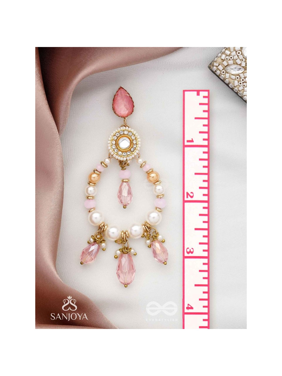 Uthila - Rosey Glow Gala - Golden Embellished Earrings