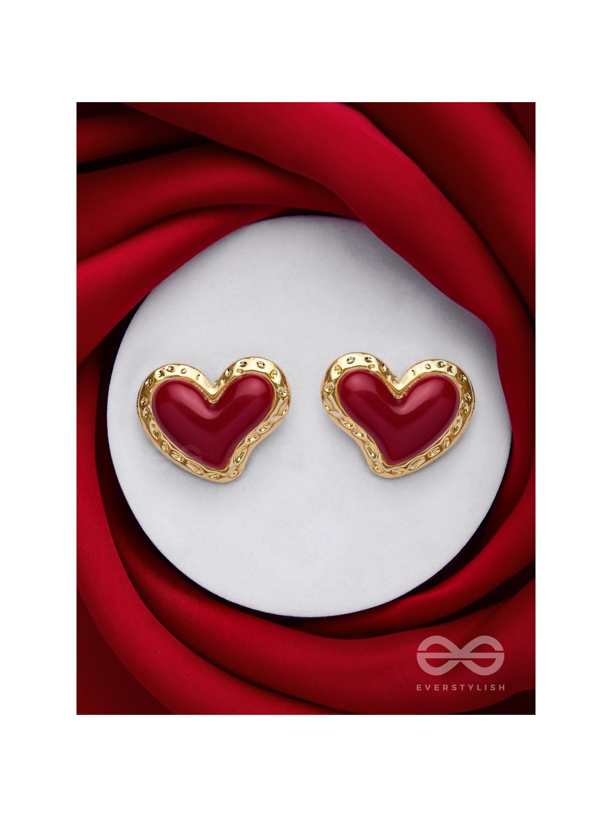 BEATS OF BEAUTY - GOLDEN EMBELLISHED EARRINGS (RED)
