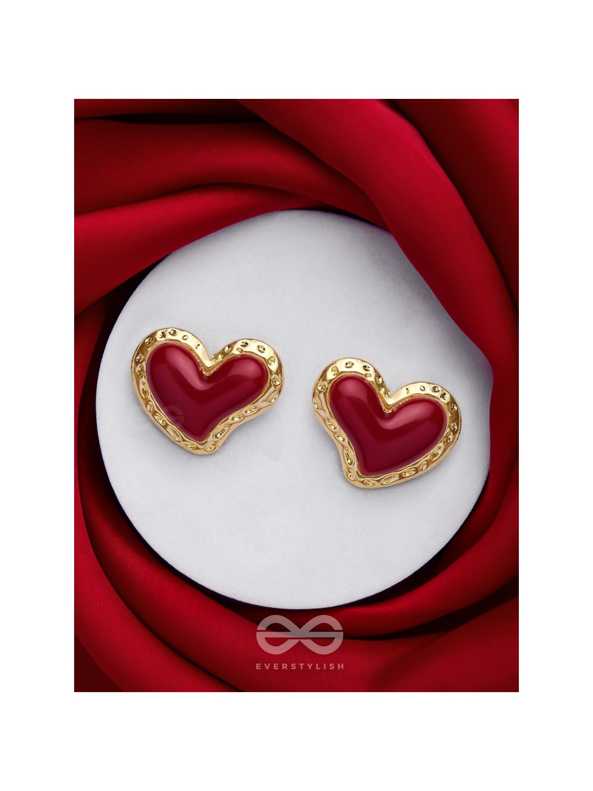 BEATS OF BEAUTY - GOLDEN EMBELLISHED EARRINGS (RED)