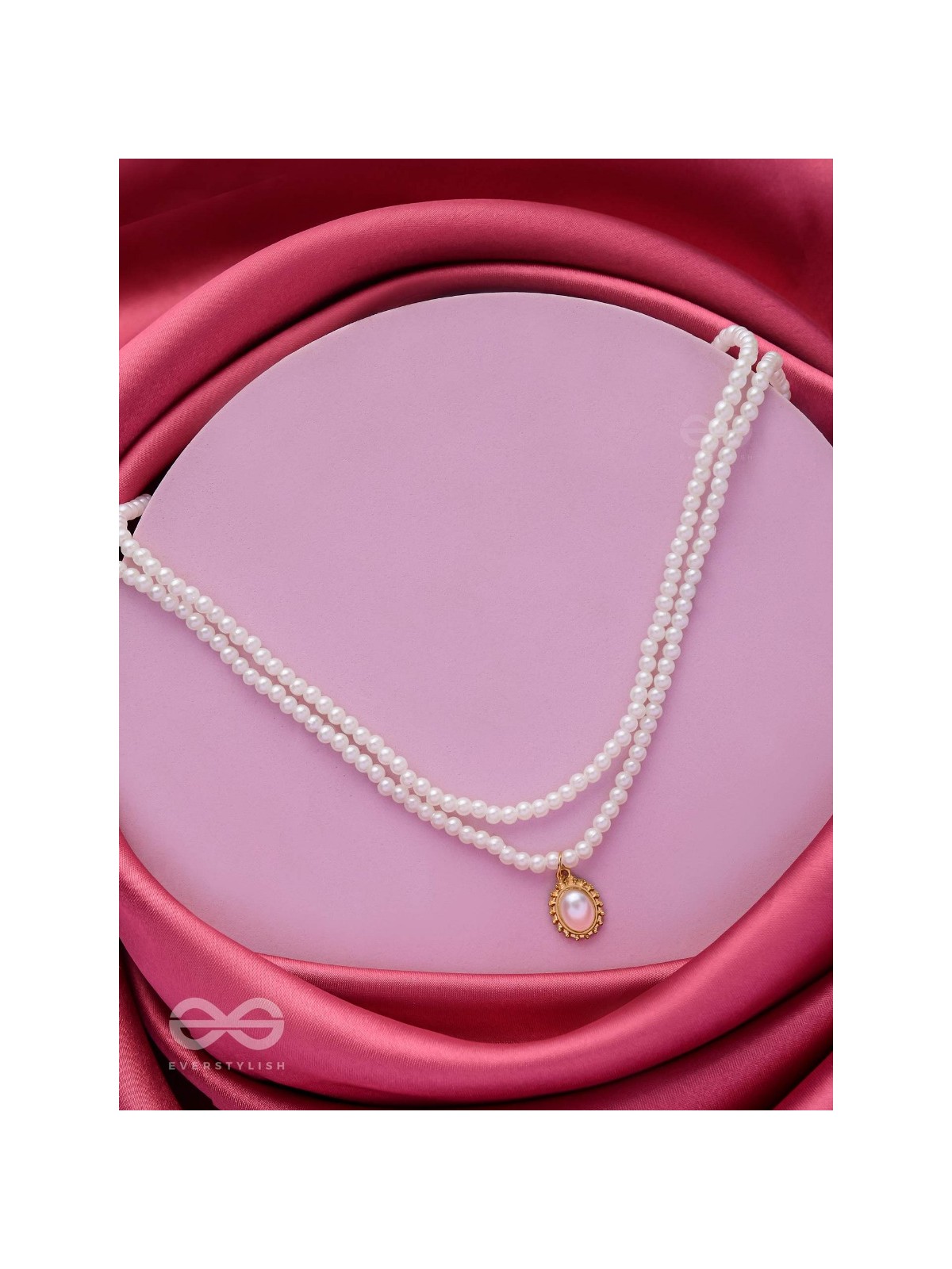 MERMAID'S TREASURES - MULTILAYERED PEARL NECKPIECE