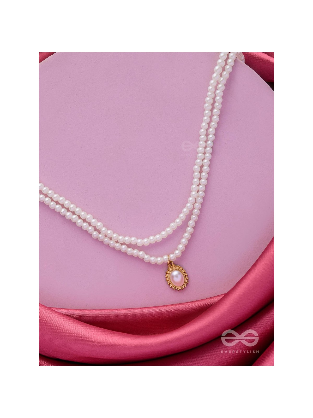 MERMAID'S TREASURES - MULTILAYERED PEARL NECKPIECE