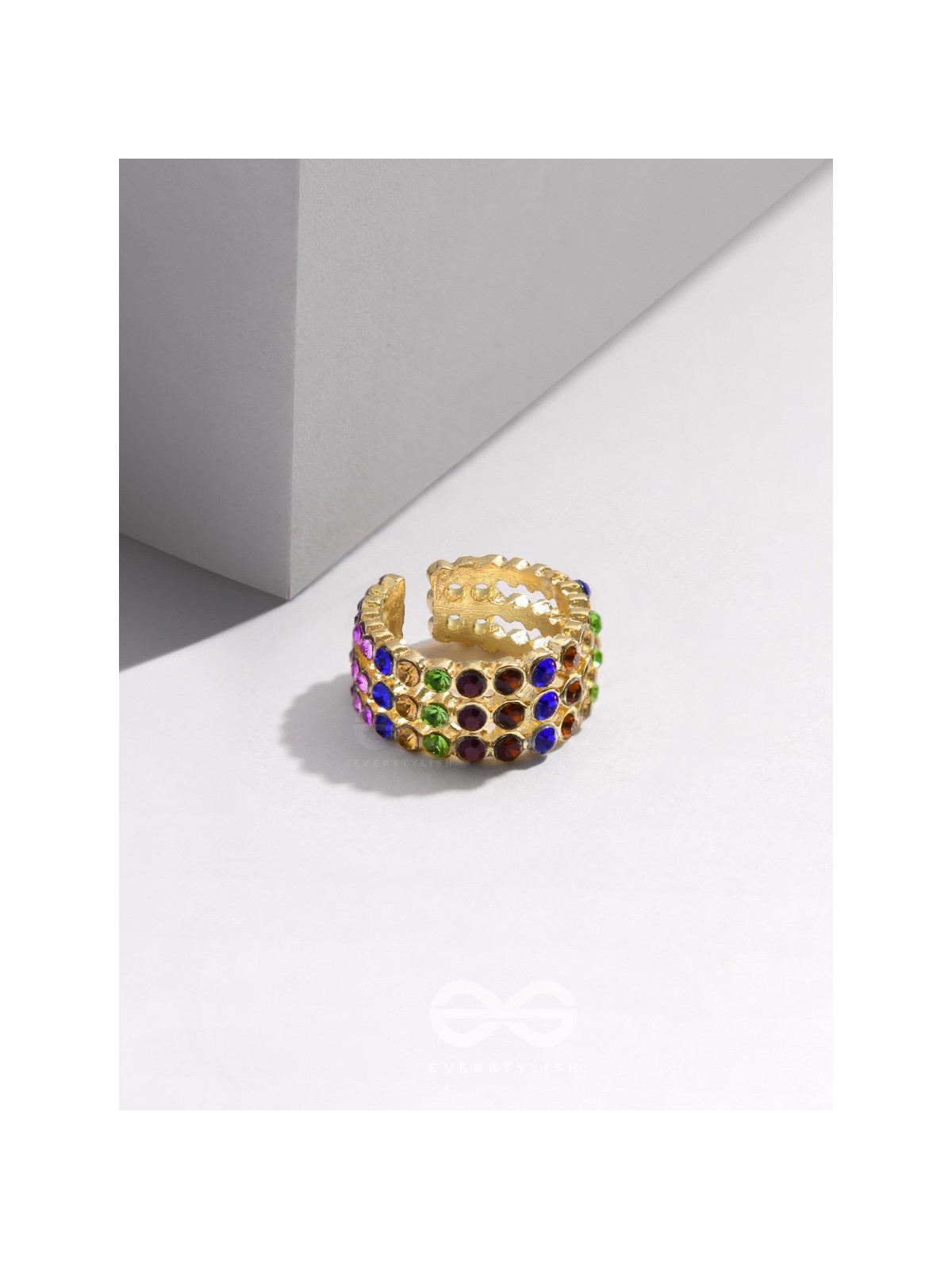 PRISM SPARKLERS - GOLDEN EMBELLISHED RING (MULTICOLOR)