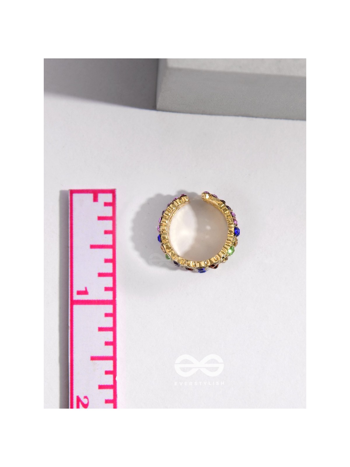 PRISM SPARKLERS - GOLDEN EMBELLISHED RING (MULTICOLOR)