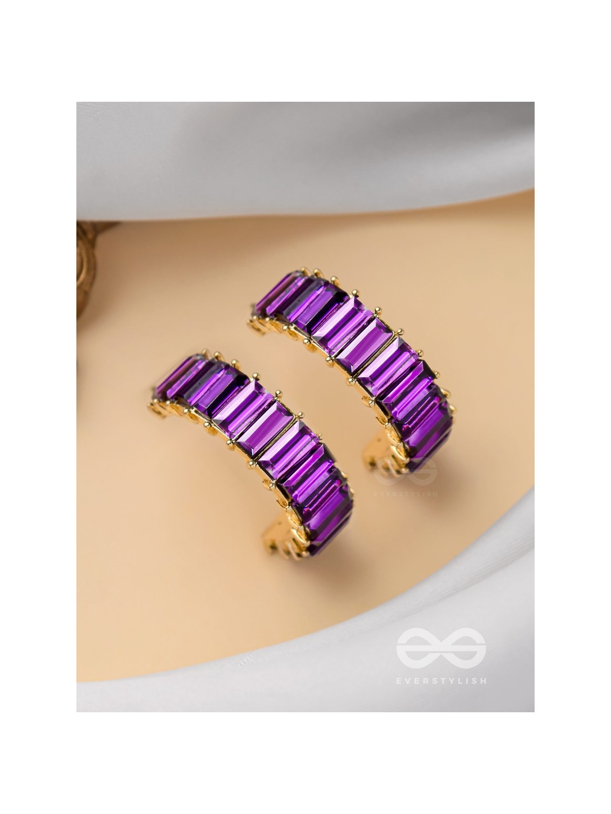 CRYSTAL GALAXIES - GOLDEN EMBELLISHED EARRINGS (PURPLE)