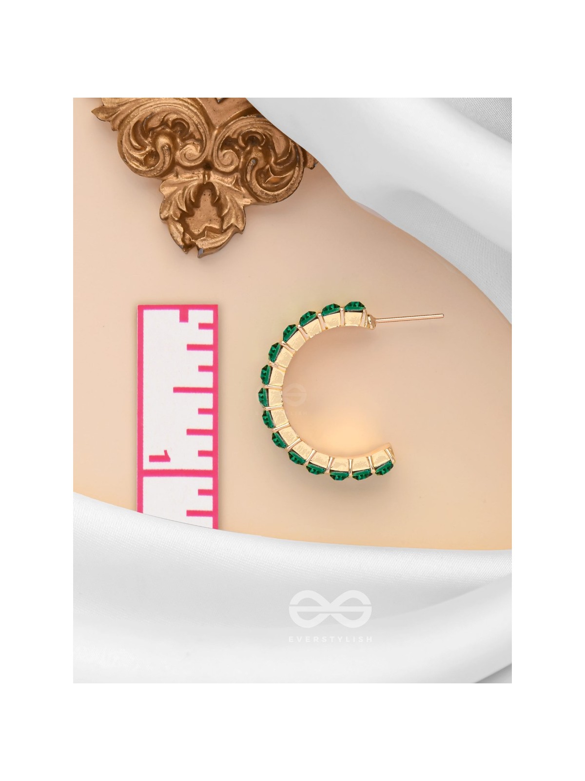 CRYSTAL GALAXIES - GOLDEN EMBELLISHED EARRINGS (GREEN)